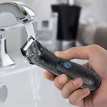 Barbeador SilkTrim – Toque Suave com Tecnologia Avançada